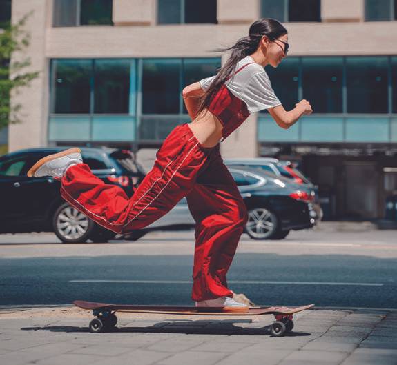 고효주가 즐겨 타는 댄싱 보드. 섬세하고 부드러운 동작을 취할 수 있는 타입으로 테크닉보다는 자연스러운 동작 표현에 탁월하다.