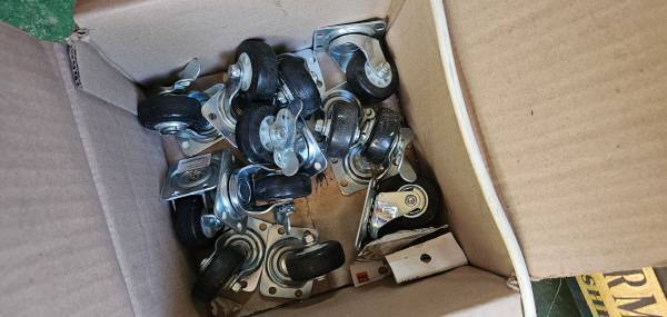 바퀴를 구입해왔다