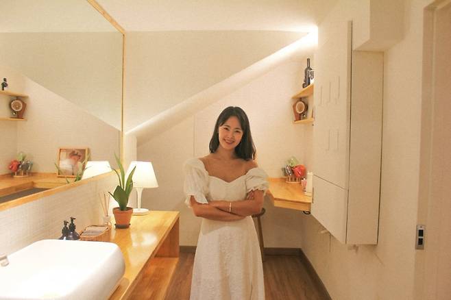 해금연주자 겸 책방 대표 천지윤, 사진제공=천지윤