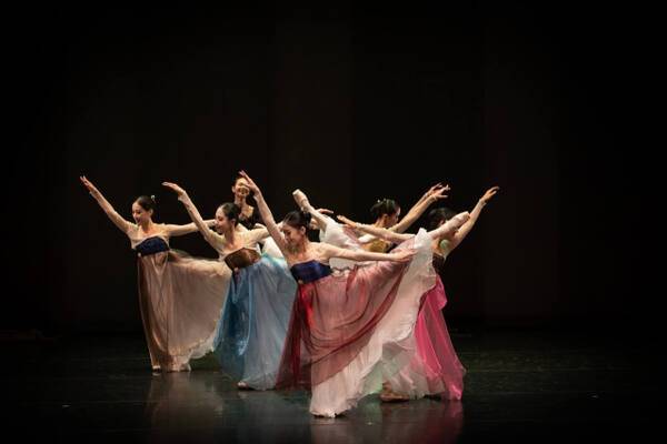 8월 30일 수원시티발레단이 김향화를 주제로 선보인 ‘그날, 서대문형무소 8번방의 메아리’ 공연. 김현광 제공