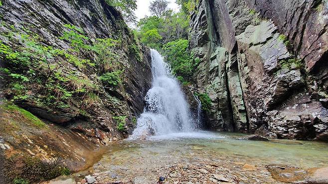 용추동 용추폭포