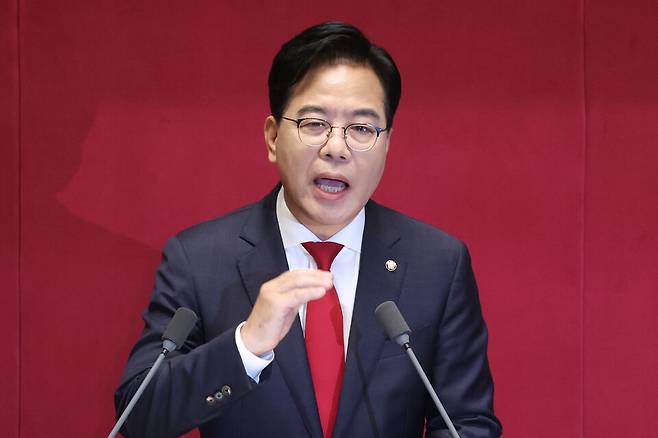 송언석 국민의힘 원내대표가 9월10일 서울 여의도 국회에서 열린 본회의에서 교섭단체 대표 연설을 하고 있다. ⓒ연합뉴스