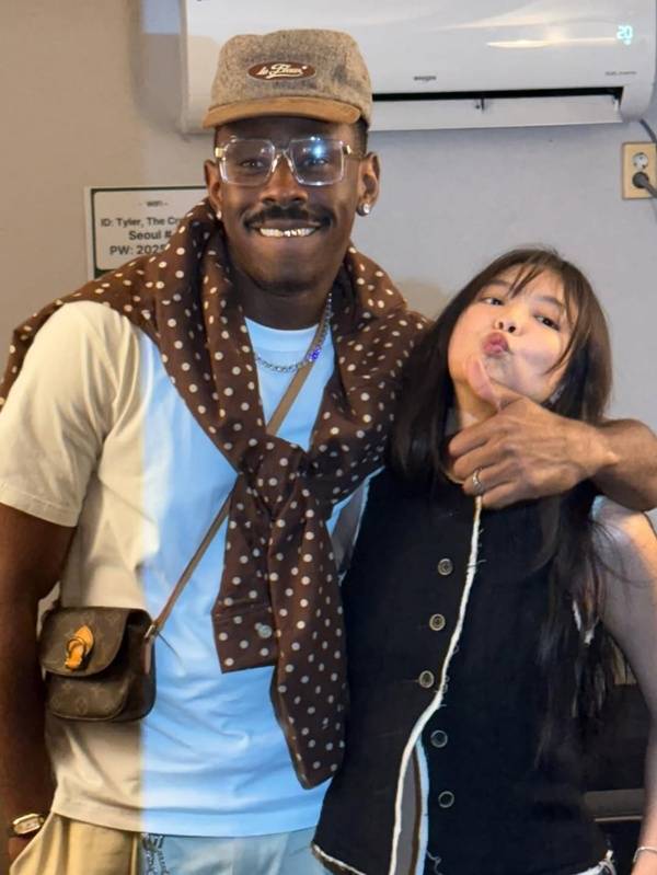 타일러 더 크리에이터 콘서트에 참가한 제니 /사진 제니 인스타그램 @JENNIERUBYJANE