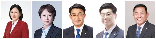 왼쪽부터 천서영, 온혜정, 박선전, 김동헌, 양영환 의원 /전주시의회