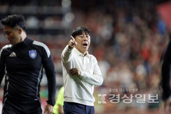 ▲ 신태용 감독 울산HD FC 제공