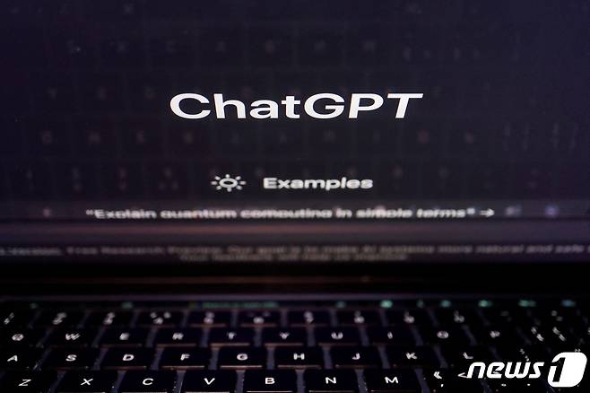 미국 오픈AI가 개발한 대화형 인공지능(AI) 서비스 '챗GPT' 2023.2.8 ⓒ 로이터=뉴스1 ⓒ News1 정윤미 기자