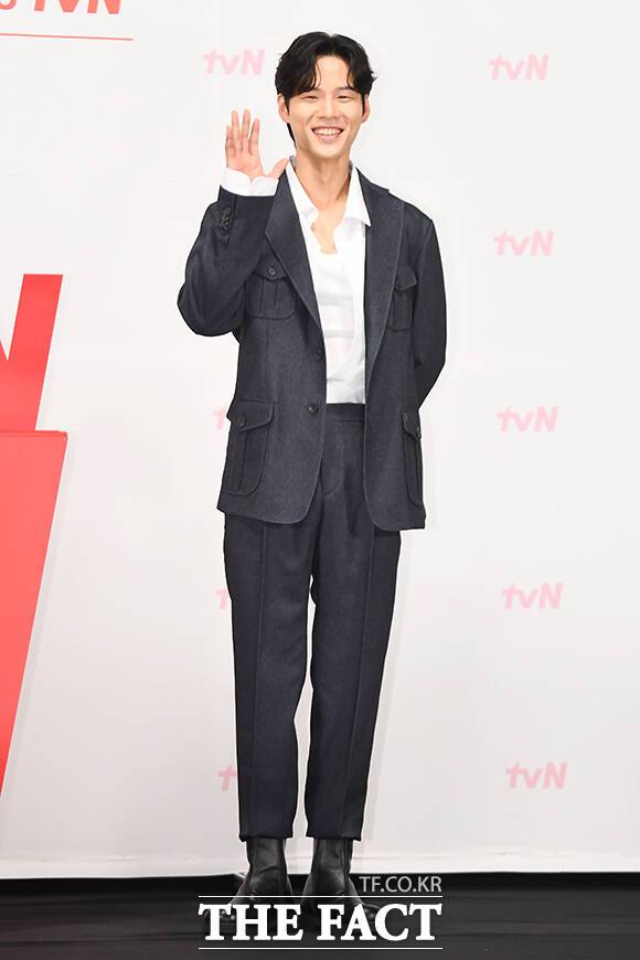 배우 윤지온이 음주운전에 적발되면서 내년 방영 예정인 새 드라마 '아기가 생겼어요'에서 하차한다. /장윤석 기