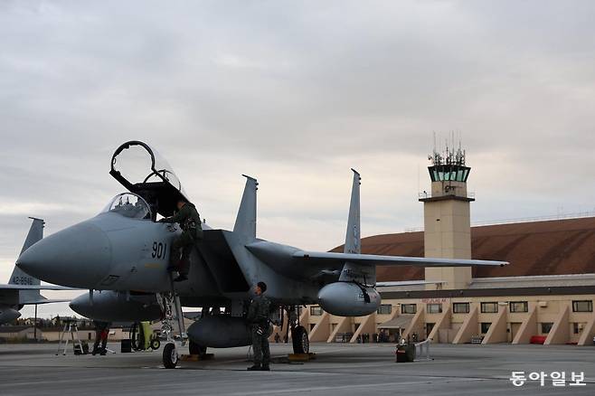 미국 앨래스카 아이엘슨 공군기지에 도착한 일본 항공자위대 F-15 전투기. 일본 항공자위대 X(트위터)