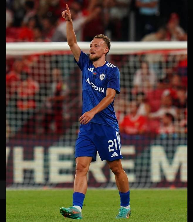 올렉시 카슈추크(가라바흐). 유럽축구연맹 X 캡처