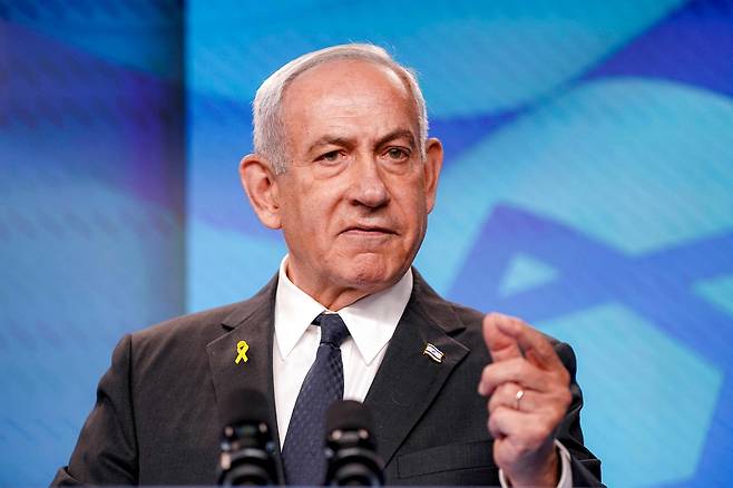 베냐민 네타냐후 이스라엘 총리가 15일(현지시간) 마코 루비오 미 국무장관과 함께 예루살렘 총리실에서 기자회견을 하고 있다. AFP연합뉴스