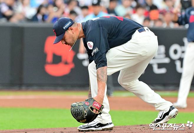 롯데 자이언츠 외국인 투수 빈스 벨라스케즈의 보직이 선발에서 불펜으로 변경될 것으로 보인다. 사진 엑스포츠뉴스 DB