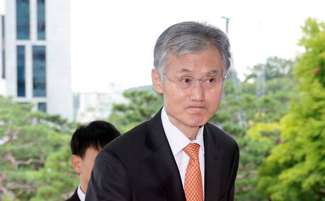 조희대 대법원장이 18일 서울 서초구 대법원으로 출근하고 있다. (사진=연합뉴스)