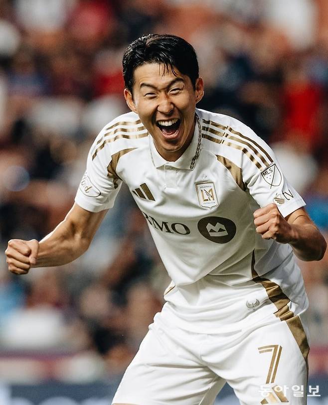 LA FC 공격수 손흥민이 18일 미국 유타주 샌디 아메리카 퍼스트 필드에서 열린 솔트레이크와의 방문 경기(4-1·LA FC 승)에서 득점한 뒤 환호하고 있다. 사진 출처 LA FC 인스타그램