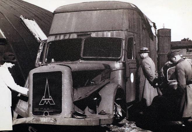 헤움노 절멸수용소에서는 수감자들을 독가스실이 아닌 밀폐 개조된 트럭 화물칸에 가둔 뒤 엔진 배기가스를 내부로 주입해 사망케 했다. 사진 헤움노 박물관 누리집.