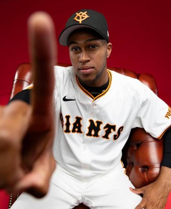 NPB를 대표하는 마무리 투수인 라이델 마르티네스. 요미우리 구단 SNS 캡처