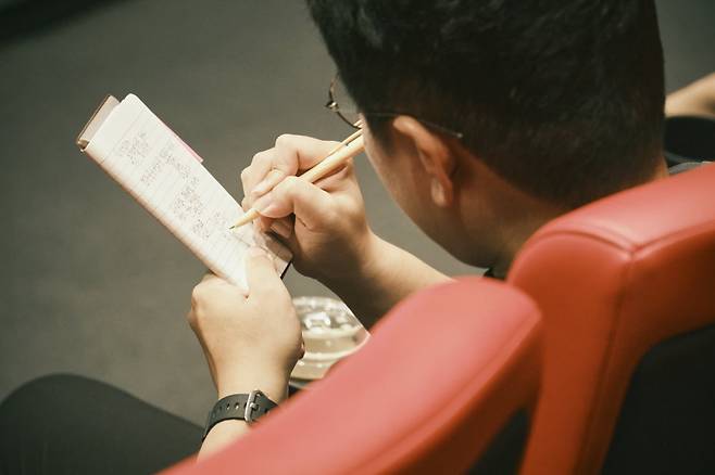 사운드로 읽은 세계 3대 오케스트라 빈필편 강연 모습_ⓒShin-joong Kim