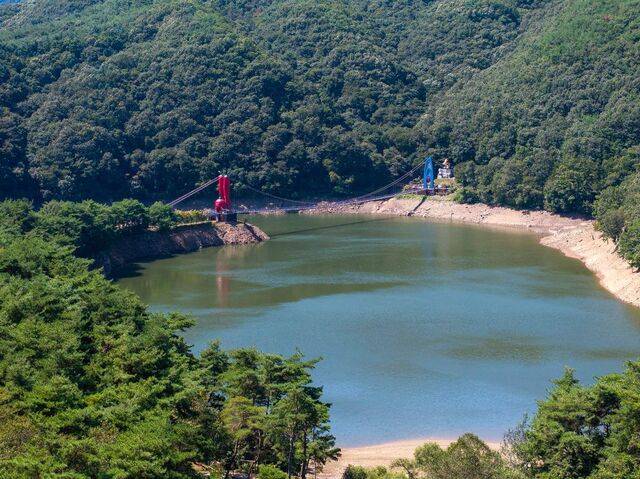 천장호출렁다리.