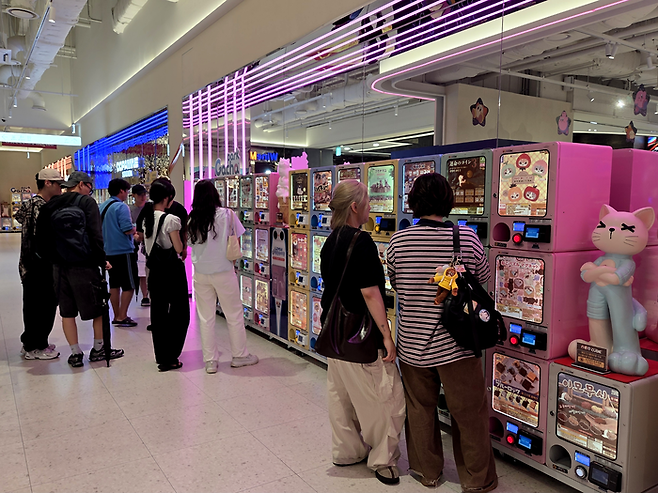 지난 17일 오후 서울 용산 아이파크몰 리빙파크 3층 도파민 스테이션. [김혜진 기자]