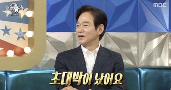 배우 정보석이 자신의 아들이 운영 중인 빵집의 근황을 전했다./사진=MBC 예능 '라디오스타'