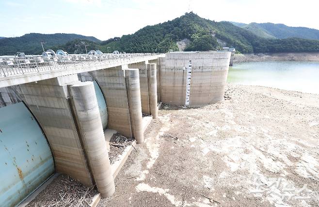 오봉 저수지. 강릉=류영주 기자
