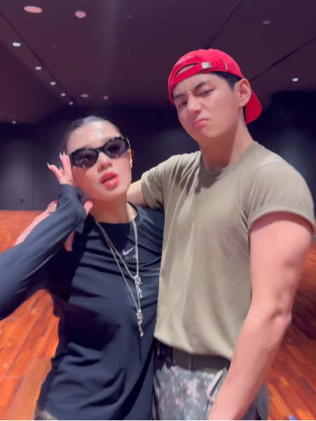 리정 소셜 캡처