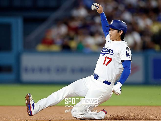 ▲ 팀을 위한 헌신을 강조하는 오타니는 일부 슈퍼스타들과 결이 다른 인성을 보여주고 있다