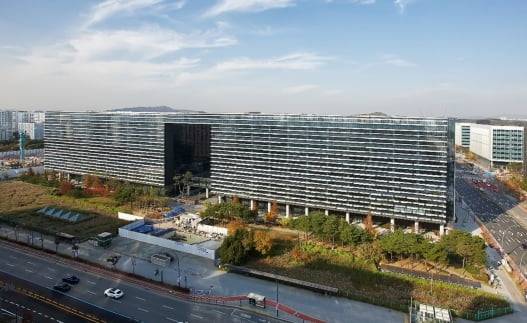 서울 마곡동 복합업무시설 원그로브 전경. 이지스자산운용 제공