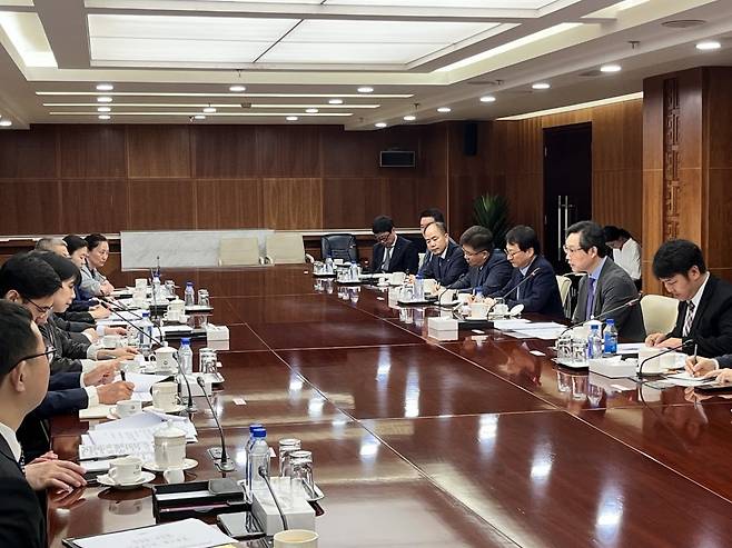 중국한국상회가 올 7월 중국 베이징에서 '중국 상무부·중국한국상회 간담회'를 진행했다. 이날 중국한국상회는 중국에서 활동하는 한국 기업들의 경영상 애로사항 등을 전달했다. 중국한국상회