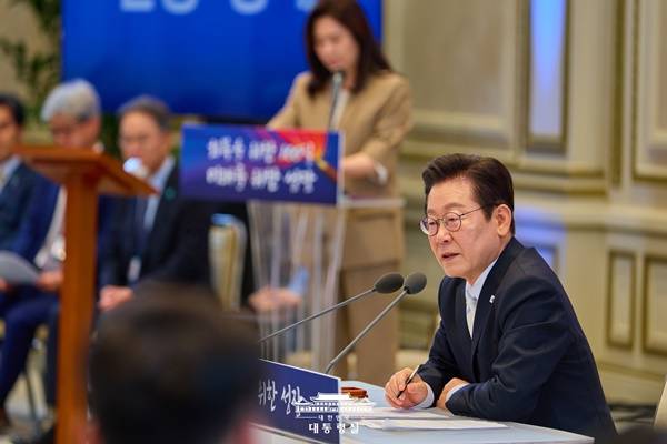 ▲ 지난 11일 취임 100일 기자회견을 진행하는 이재명 대통령. 사진=대통령실