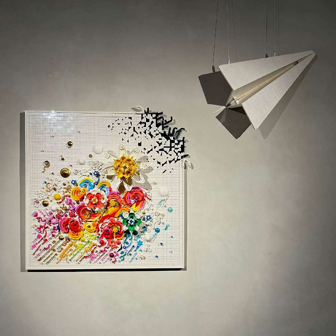 선지우 디자이너의 작품 ‘종이 비행기: 브릭 너머’ / 사진=본인 제공