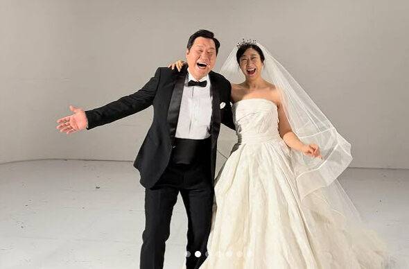 윤경호, 라미란./소셜미디어