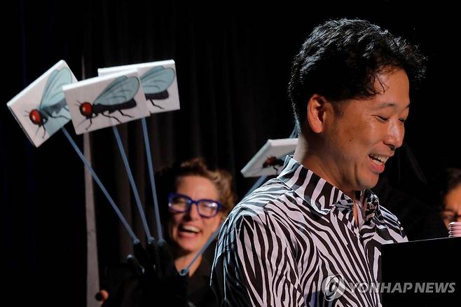 이그노벨상 수상한 일본 연구진 [로이터=연합뉴스. 재판매 및 DB 금지]