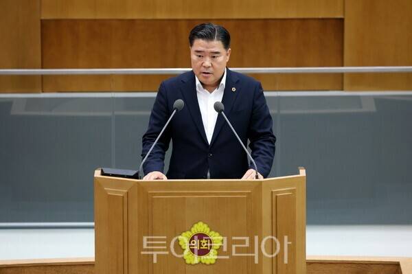 19일 제386회 임시회 제4차 본회의에서 5분 자유발언 하는 이한국 경기도의원