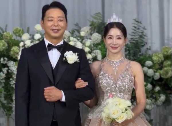 가수 김하영-박상준 부부. /김하영 소셜미디어