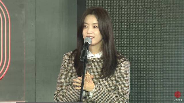 제30회 부산국제영화제 일본 넷플릭스 시리즈 '로맨틱 어나니머스' 야외무대인사/부산국제영화제 생중계