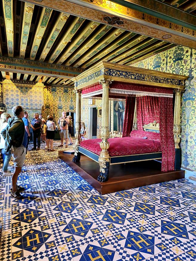블루아성 앙리 3세 침실.