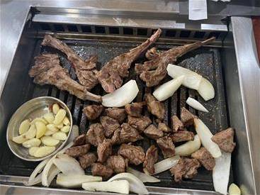 구운 양갈비. /조용준 제공