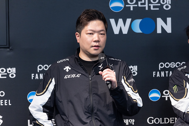 젠지e스포츠 김정수 감독