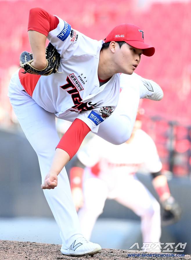 21일 광주KIA챔피언스필드에서 열린 NC와 KIA의 경기, KIA 최지민이 역투하고 있다. 광주=허상욱 기자wook@sportschosun.com/2025.09.21/