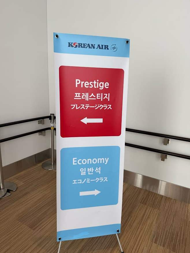 09ec8175c7866e82239af7e0459c7069d3662333c0eaa6cadf9cd567750b1e1ee3a31a735ad53693f27917bf5b1f1992b18473e455