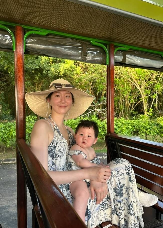 이유영 소셜미디어