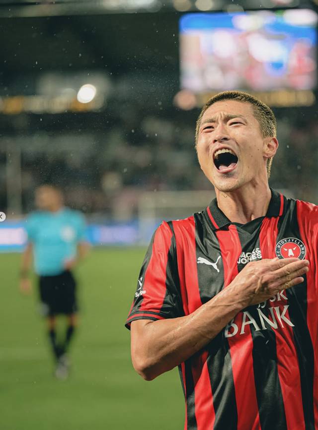 기뻐하는 조규성. /미트윌란 SNS