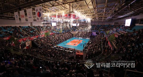 2023-2024 V리그 올스타전 개막 전경 모습.