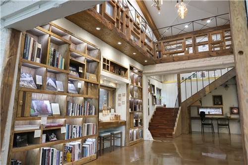 전주 서학예술마을도서관 1층 내부 [촬영 : 김동철]