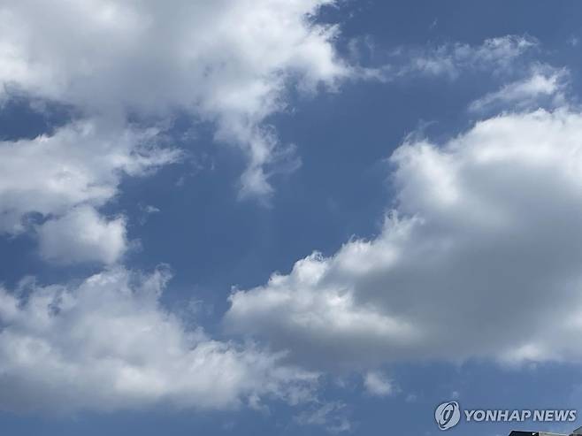구름 [촬영 홍창진]