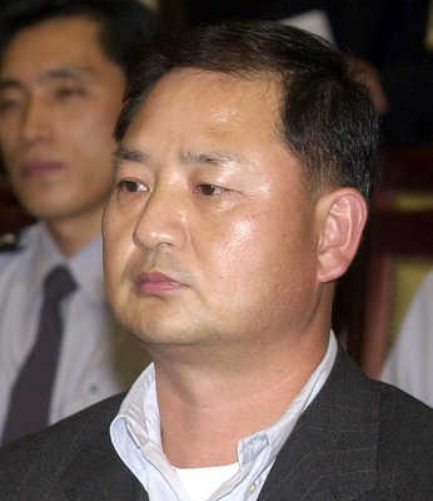 여운환씨가 지난 2001년 9월 대검찰청 국정감사에 증인으로 출석해 증언하고 있다. 연합뉴스
