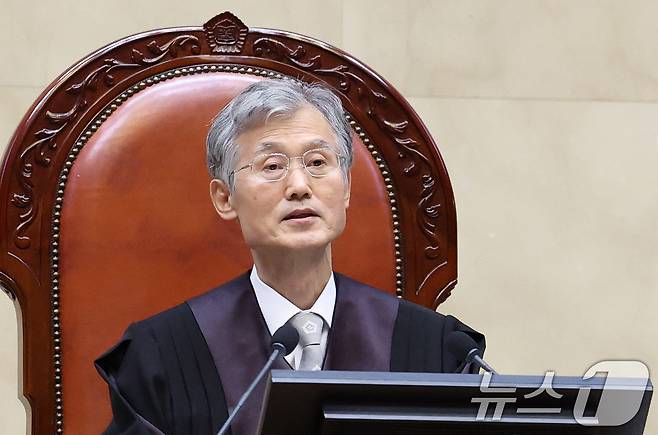 조희대 대법원장이 지난 18일 오후 서울 서초구 대법원 대법정에서 열린 전원합의체 선고에서 발언하고 있다. 2025.9.18/뉴스1 ⓒ News1 오대일 기자