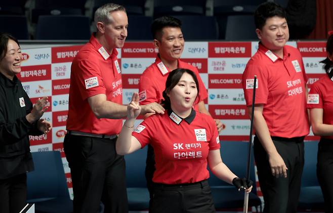 SK렌터카 선수단이 3라운드서 7연승 무적 질주로 조기 우승을 확정했다. PBA 제공