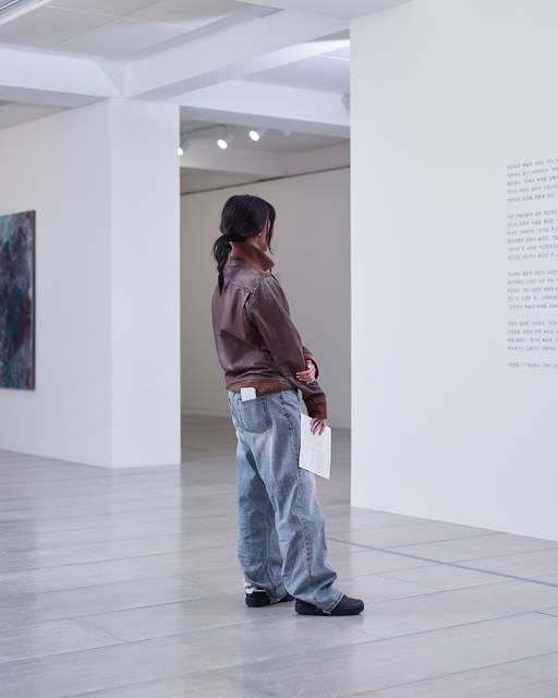 성지연, ‘미술관 포트레이트―포즈 #5’