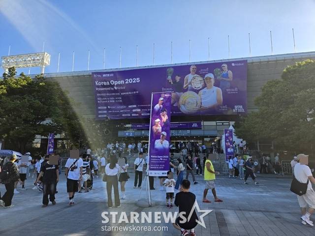 코리아오픈을 찾은 많은 한국팬들. /사진=이원희 기자